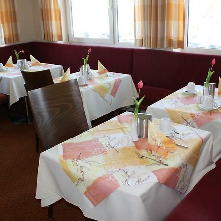 Pension Geno Geisenhausen Bagian luar foto